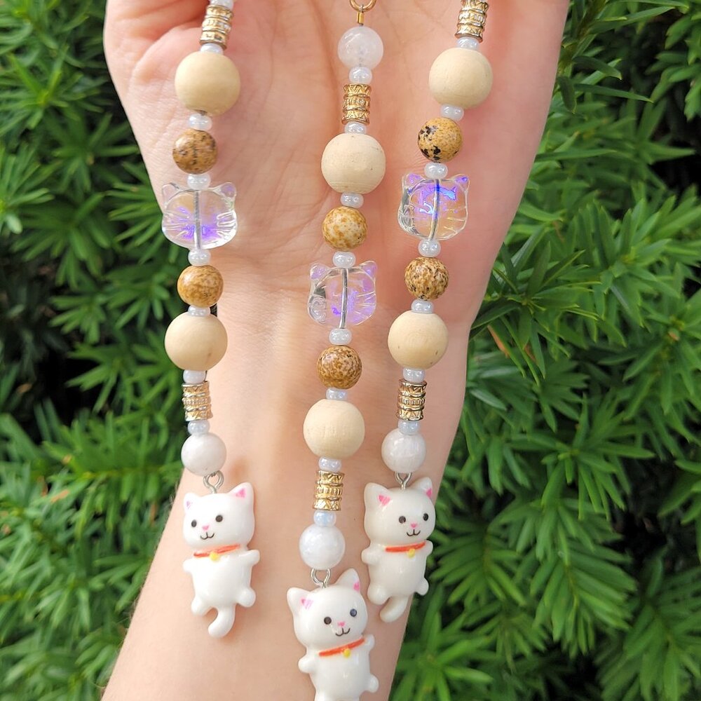 White Cat Keychain - Handmade